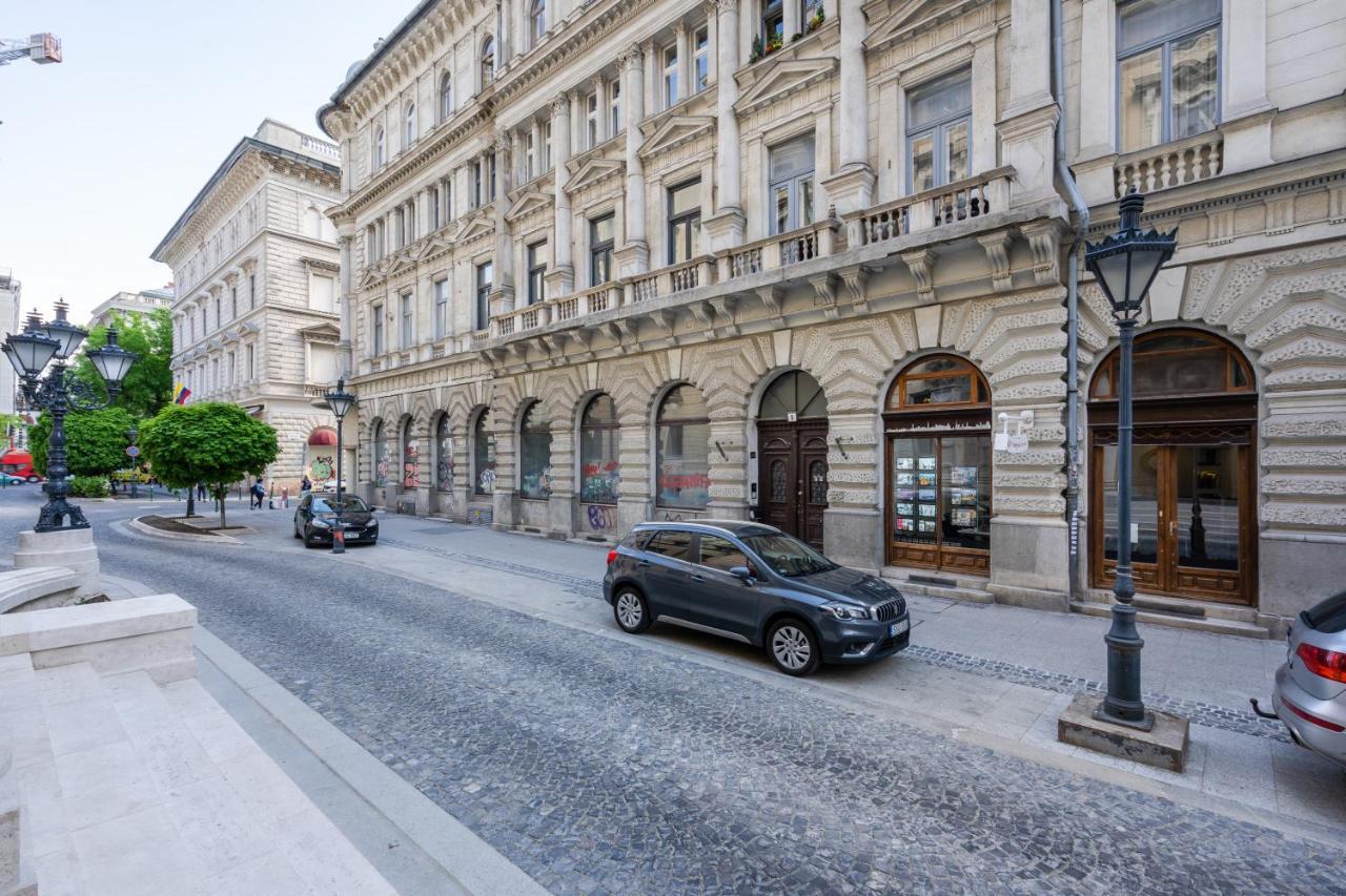 Opera Luxury Apartment With Free Parking ブダペスト エクステリア 写真